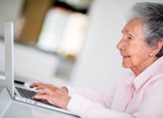 Soziale Netzwerke immer beliebter bei älteren Usern